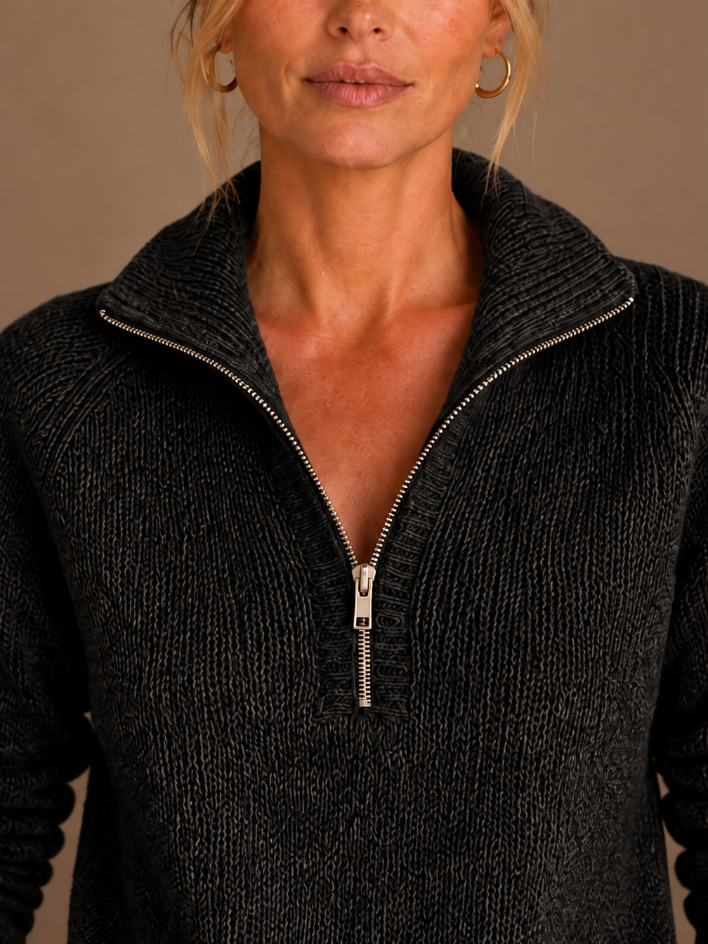 Women's Pure Cashmere Half-Zip Knitted Pullover Sweater with Long Sleeves - Black - Detail Close-Up [AI-OPT:067073ff-28f9-4a00-89f8-0edc85d02ce7]