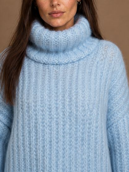 Women's Oversized Roll-Neck Chunky Knit Jumper – Cosy Fuzzy Warm Sweater - Blue - Detail Close-Up [AI-OPT:955e3316-c3a2-4802-9f5a-b3356bf34539]