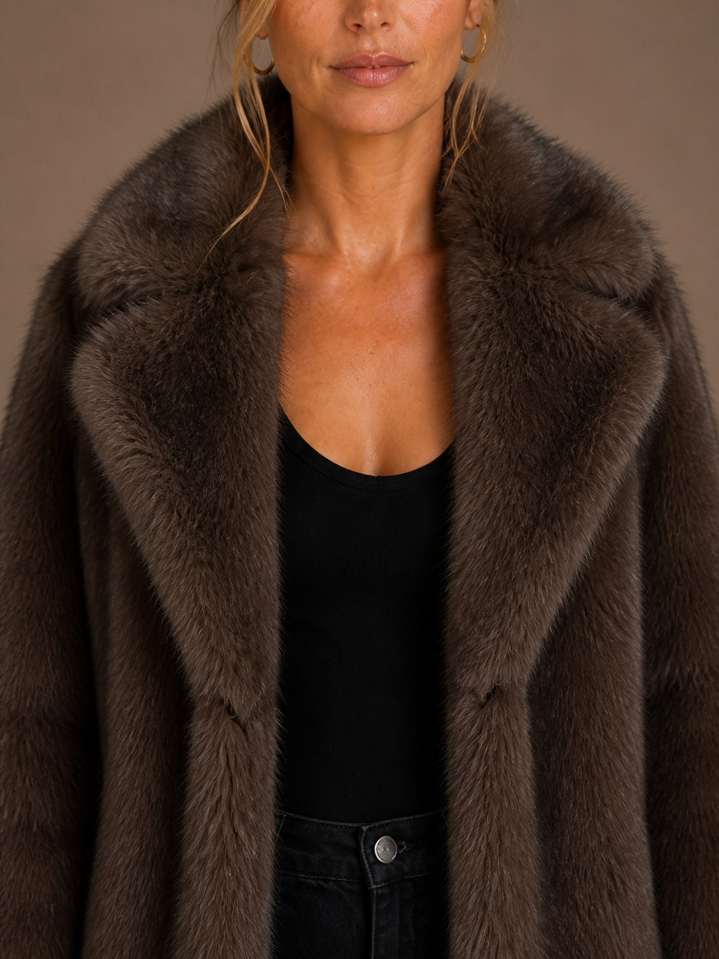 Women's Long Faux Fur Coat - Oversized Warm Dark Brown Winter Jacket - Brown - Detail Close-Up [AI-OPT:73d25a22-f62b-4a1c-918f-9ec0ebe0fc95]