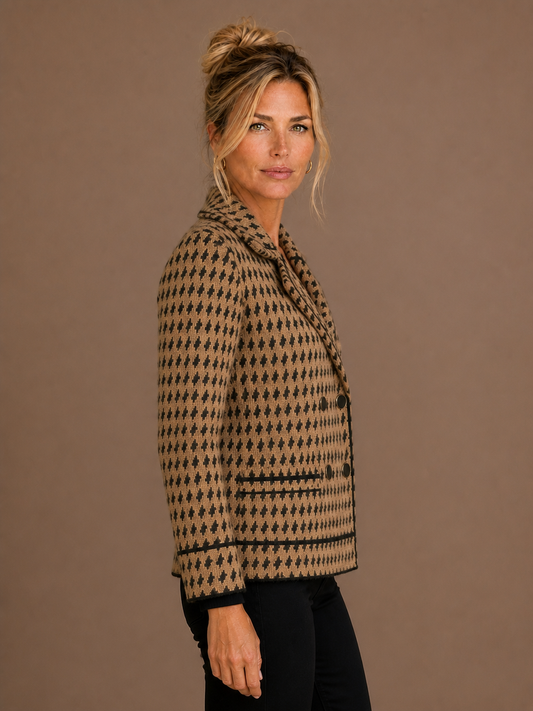 Cropped Houndstooth Knit Jacket with Double-Breasted Buttons - Camel - Side View [AI-OPT:280a8627-61f3-45b8-b046-e2429e2505aa]