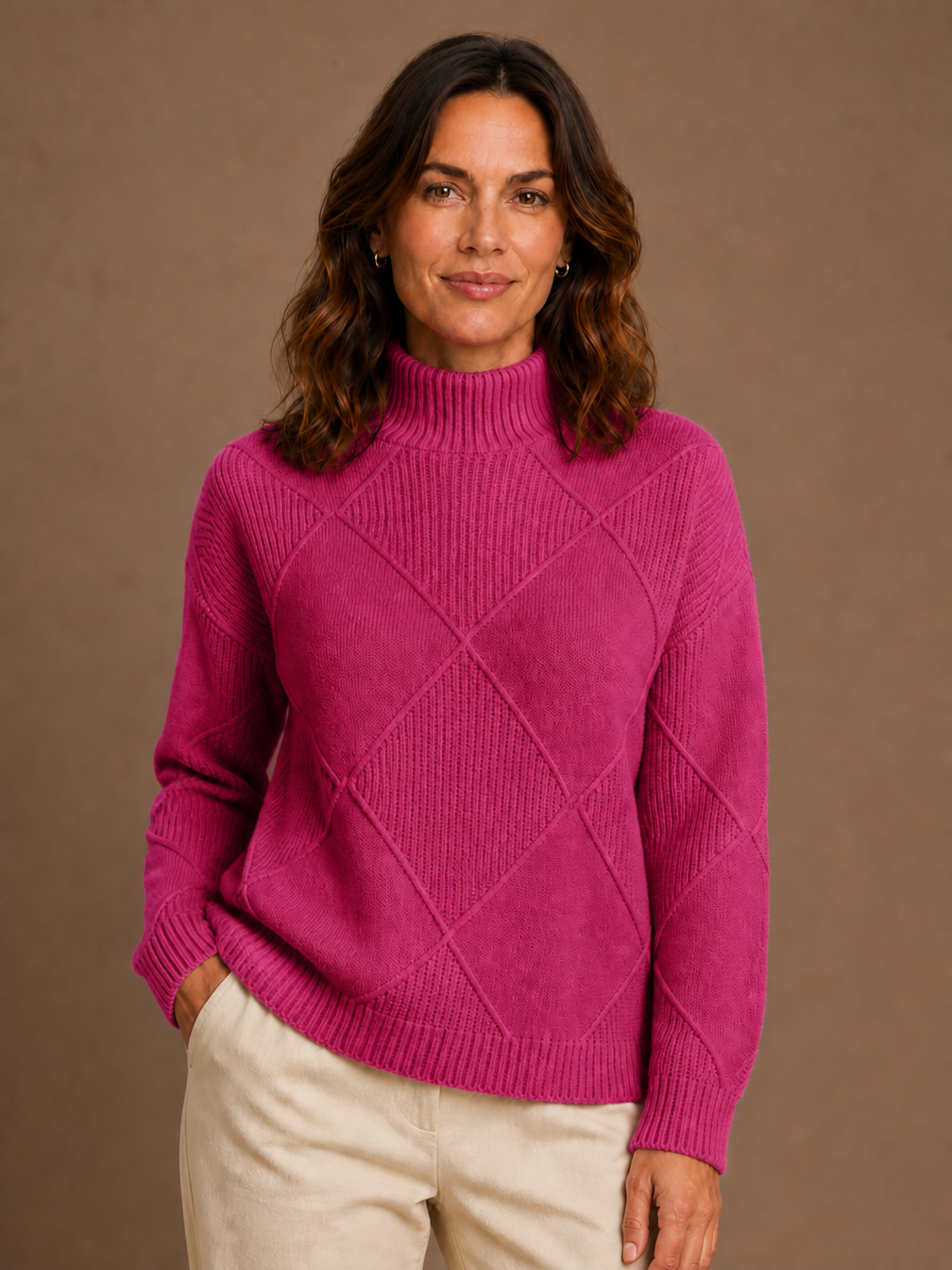 Women's Wool Turtleneck Jumper – Warm Winter Knit - Donkerroze