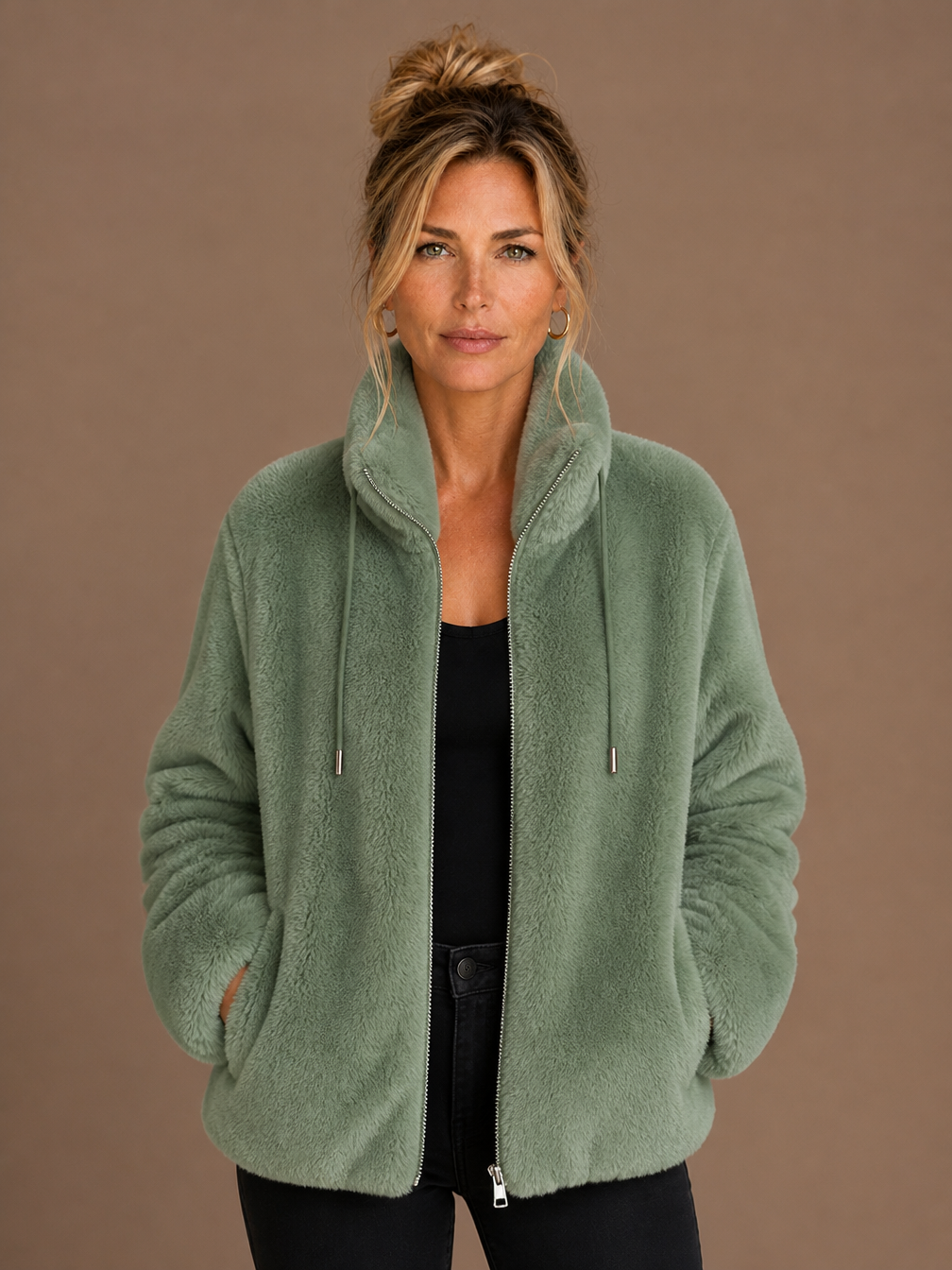 Women's Teddy Fleece Jacket with High Collar and Zip - Groen