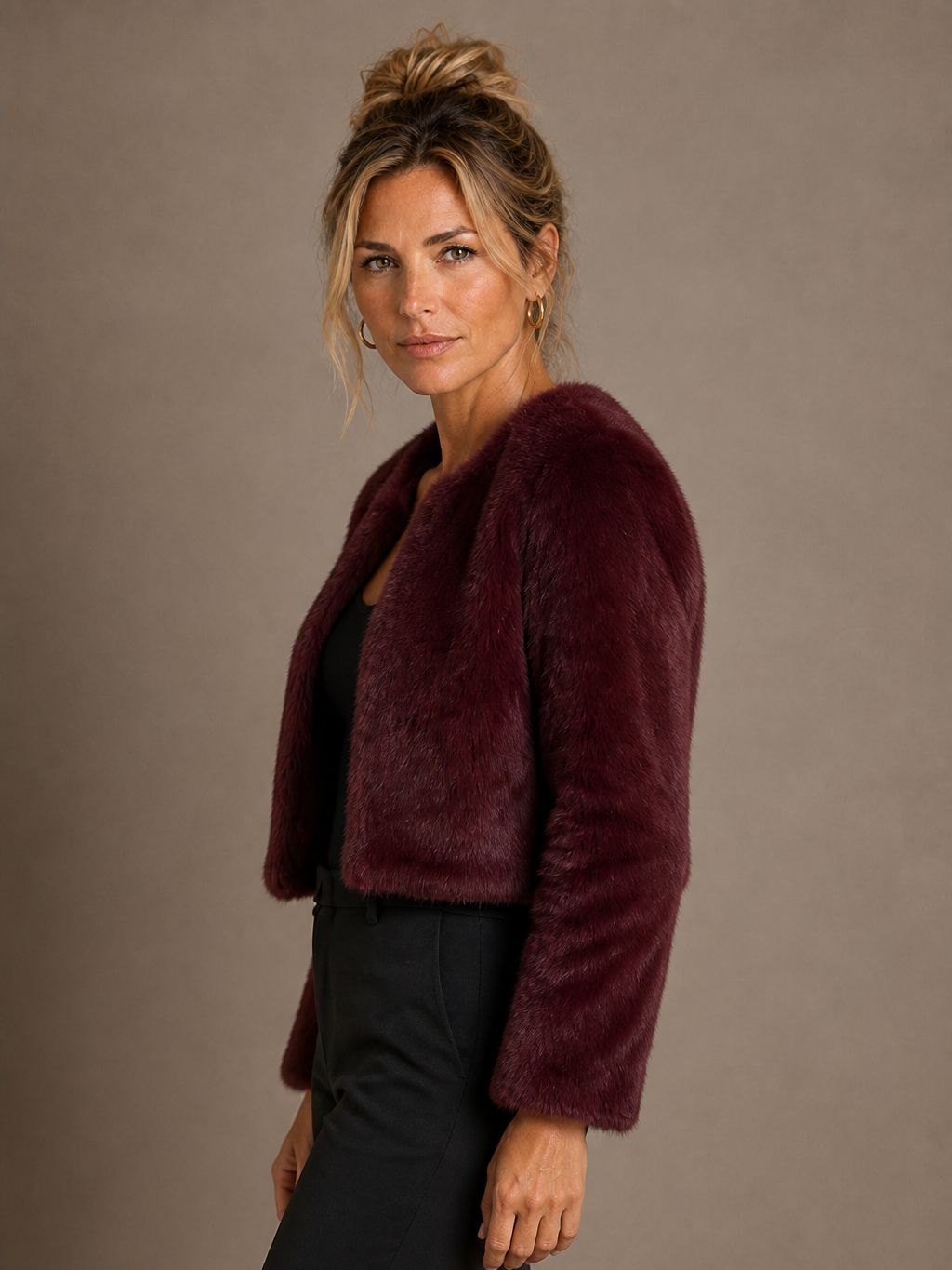 Women's Short Coat Soft Faux Fur Round Neck Straight Cut Ladies Jacket