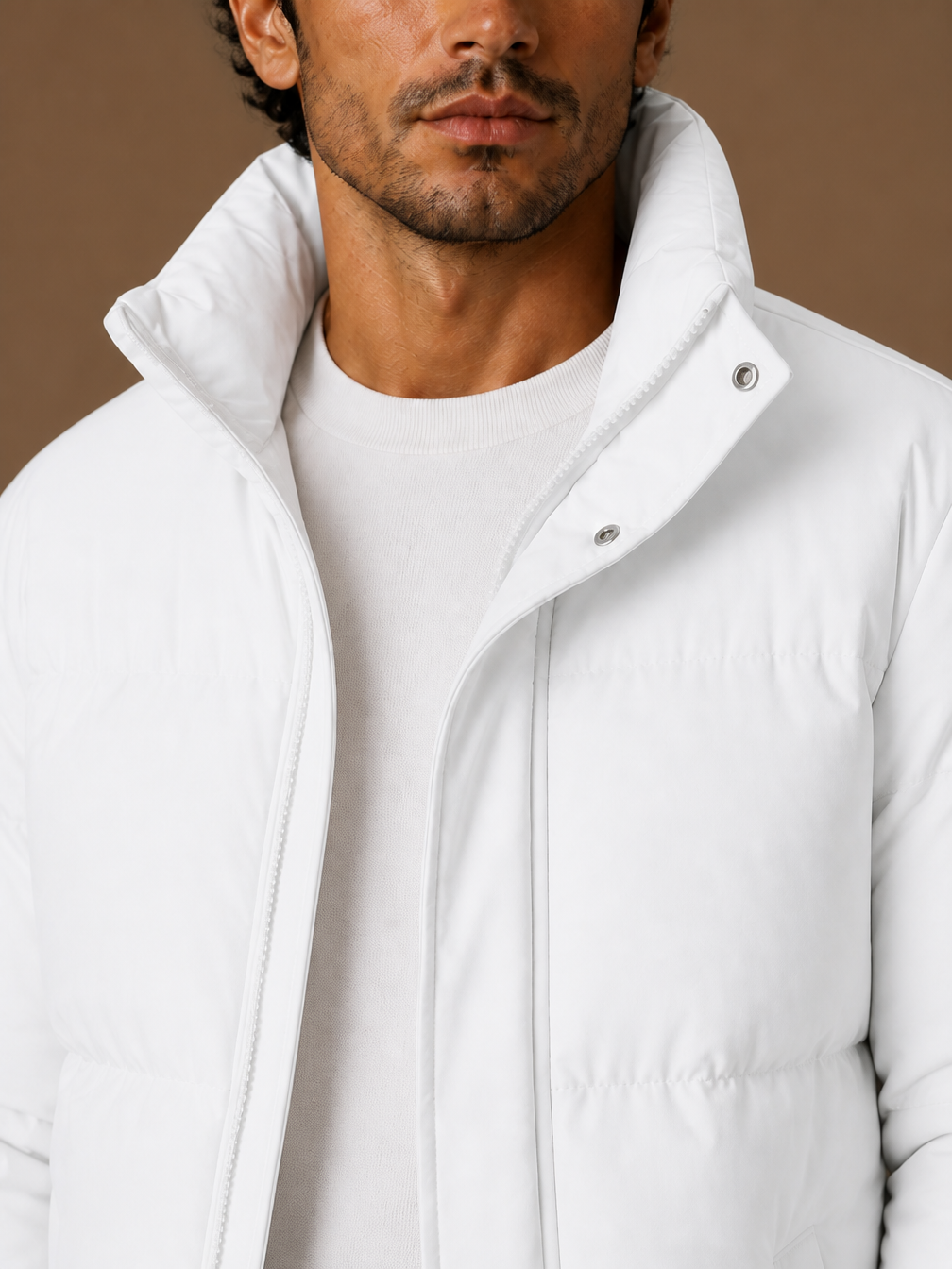 Men's Oversized Puffer Jacket Quilted Winter Coat for Layering - White - Detail Close-Up [AI-OPT:a246dd53-c9a3-49ee-8c65-587c61144c91]