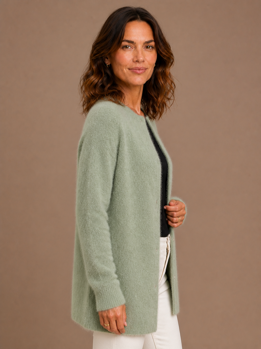 Women's Longline Open Front Cardigan in Brushed Knit with Dropped Shoulders - Zielony - Side View [AI-OPT:17d49979-856b-44cd-b027-eacae4631acd]